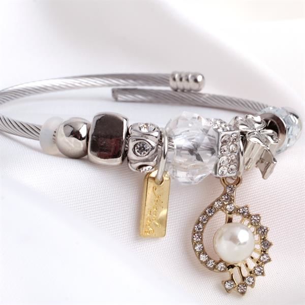 İnci Charm Detaylı Pandora Bileklik
